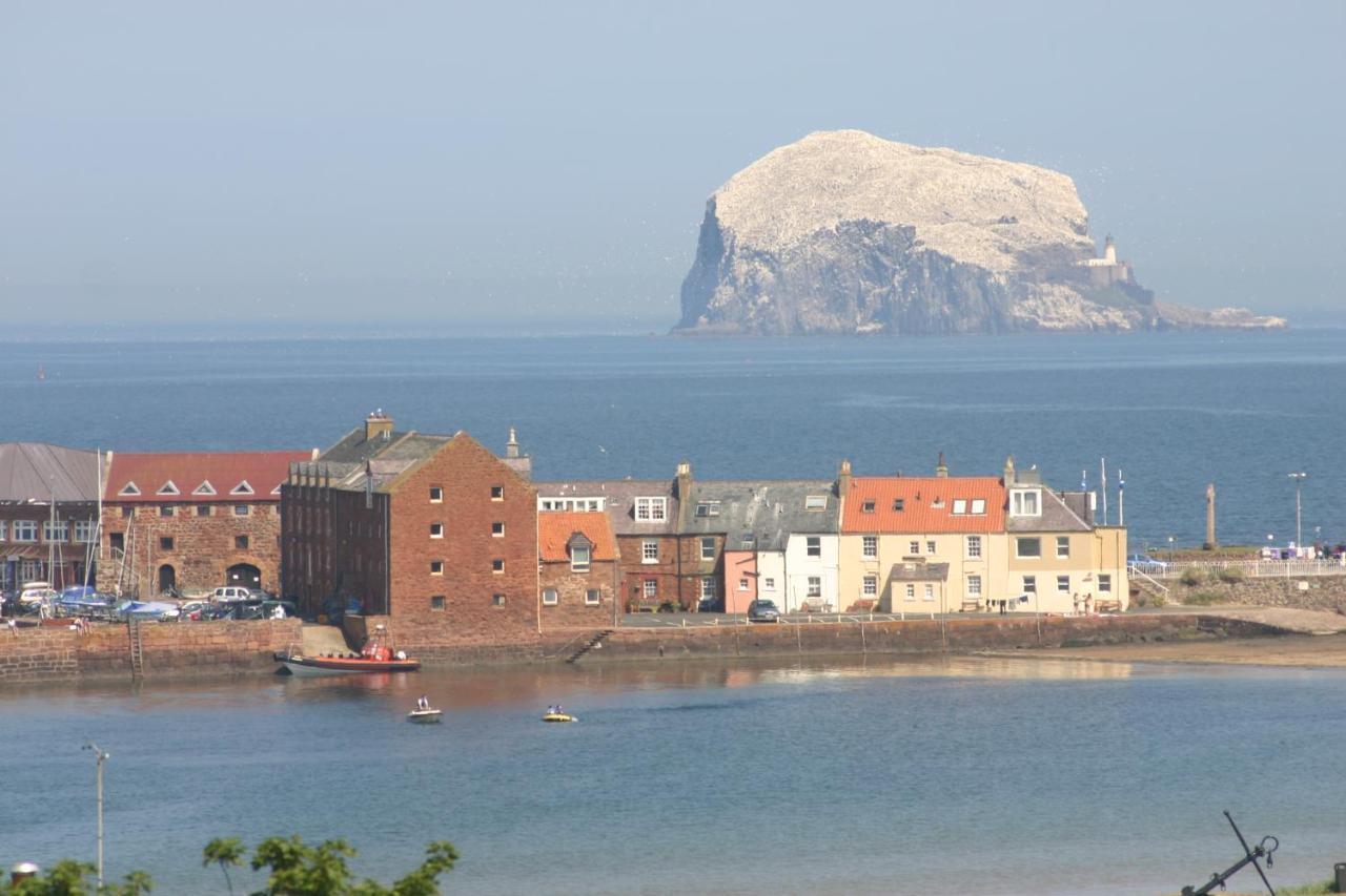 No 10 Royal Apartments North Berwick Exterior foto